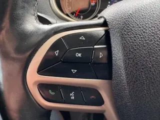 2017 Jeep Cherokee Limited FWD