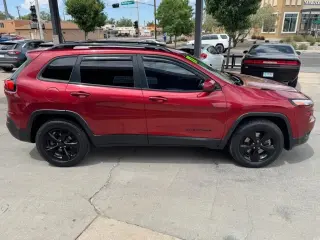 2017 Jeep Cherokee Limited FWD