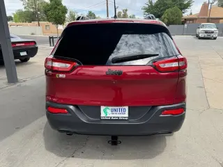2017 Jeep Cherokee Limited FWD