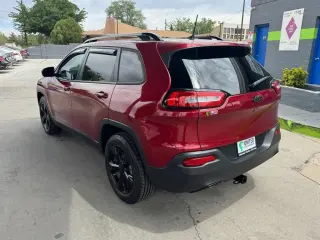 2017 Jeep Cherokee Limited FWD