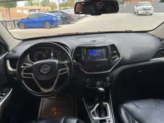 2017 Jeep Cherokee Limited FWD
