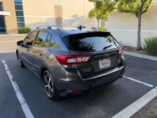 2019 Subaru Impreza 2.0i Premium CVT 5-Door