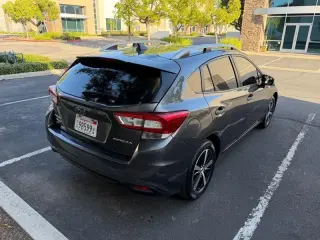 2019 Subaru Impreza 2.0i Premium CVT 5-Door