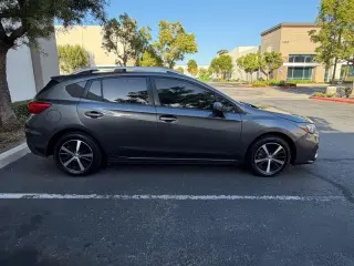 2019 Subaru Impreza 2.0i Premium CVT 5-Door