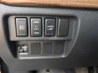 2017 Nissan Titan
