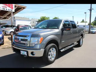 2014 Ford F-150 4WD SuperCrew 139" XLT