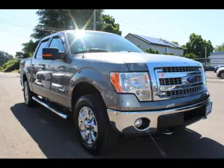 2014 Ford F-150 4WD SuperCrew 139" XLT