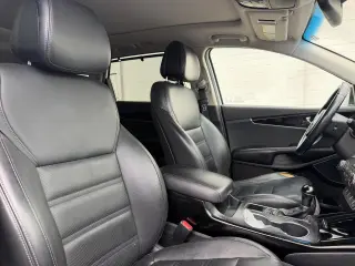 2016 Kia Sorento AWD 4dr 3.3L SX