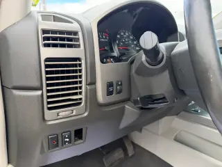 2004 Nissan Titan LE King Cab 4WD
