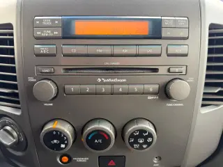 2004 Nissan Titan LE King Cab 4WD