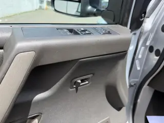 2004 Nissan Titan LE King Cab 4WD