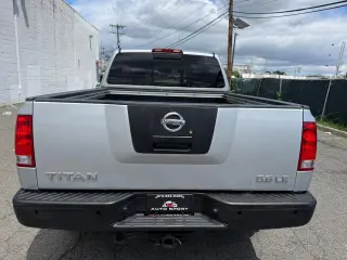 2004 Nissan Titan LE King Cab 4WD