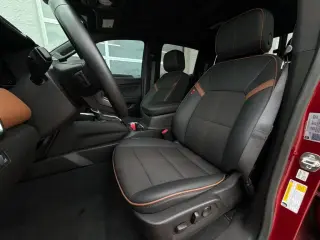 GMC Canyon 2024 4x4 AT4 4dr Crew Cab 5 ft. SB