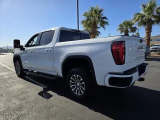 GMC Sierra 1500 2020 4x4 AT4 4dr Crew Cab 5.8 ft. SB