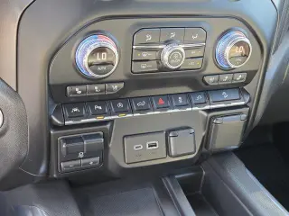 GMC Sierra 1500 2020 4x4 AT4 4dr Crew Cab 5.8 ft. SB