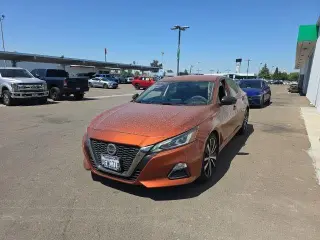 Nissan Altima 2019 2.5 SR 4dr Sedan