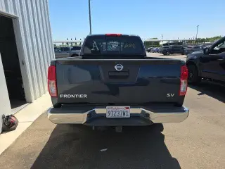 Nissan Frontier 2016 4x2 SV 4dr Crew Cab 6.1 ft. SB Pickup 5A