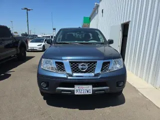 Nissan Frontier 2016 4x2 SV 4dr Crew Cab 6.1 ft. SB Pickup 5A