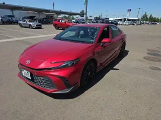 Toyota Camry 2025 SE 4dr Sedan