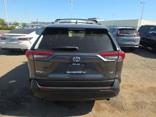 Toyota RAV4 2019 LE 4dr SUV