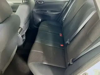 Nissan Sentra 2017 S 4dr Sedan 6M