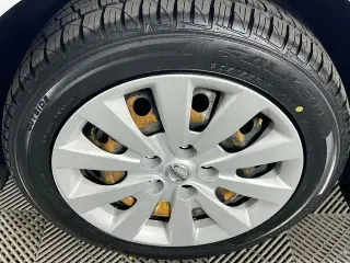 Nissan Sentra 2017 S 4dr Sedan 6M
