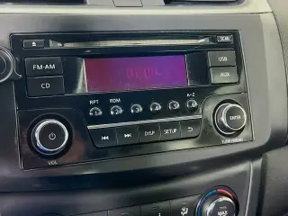 Nissan Sentra 2017 S 4dr Sedan 6M