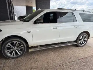 Ford Expedition MAX 2021 4x4 King Ranch 4dr SUV