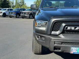 Ram 1500 Classic 2022 4x4 SLT 4dr Quad Cab 6.3 ft. SB Pickup