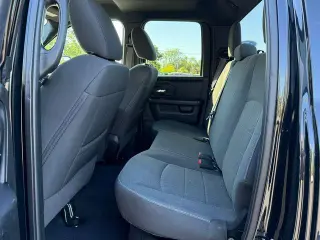 Ram 1500 Classic 2022 4x4 SLT 4dr Quad Cab 6.3 ft. SB Pickup