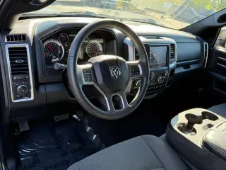 Ram 1500 Classic 2022 4x4 SLT 4dr Quad Cab 6.3 ft. SB Pickup