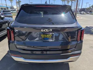 Kia Sorento 2025 S 4dr SUV