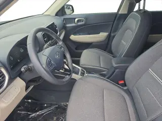 Hyundai VENUE 2025 Limited 4dr Crossover