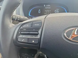 Hyundai VENUE 2025 Limited 4dr Crossover