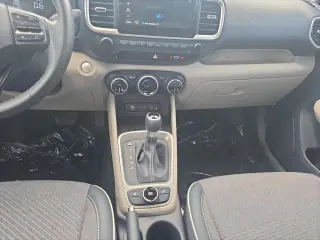 Hyundai VENUE 2025 Limited 4dr Crossover