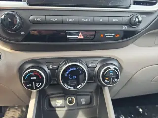Hyundai VENUE 2024 SEL 4dr Crossover