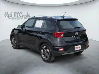 Hyundai VENUE 2024 SEL 4dr Crossover