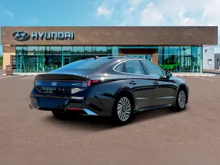 Hyundai SONATA Hybrid 2025 Limited 4dr Sedan
