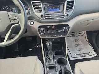 Hyundai TUCSON 2017 Sport 4dr SUV