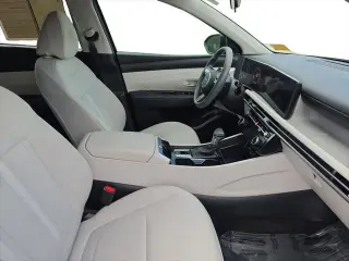 Hyundai TUCSON 2025 SEL 4dr SUV