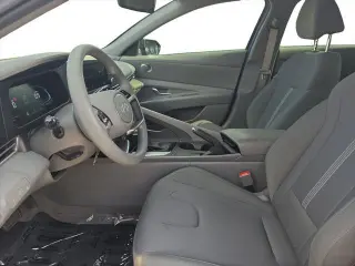 Hyundai ELANTRA 2025 SE 4dr Sedan