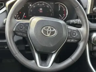 Toyota RAV4 2023 XLE 4dr SUV