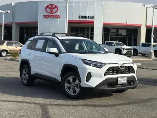 Toyota RAV4 2023 XLE 4dr SUV