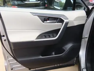 Toyota RAV4 Hybrid 2025 AWD XLE Premium 4dr SUV