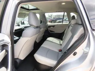 Toyota RAV4 Hybrid 2025 AWD XLE Premium 4dr SUV