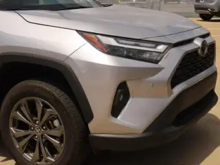 Toyota RAV4 Hybrid 2025 AWD XLE Premium 4dr SUV