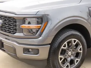 Ford F-150 2024 4x2 STX 4dr SuperCrew 5.5 ft. SB