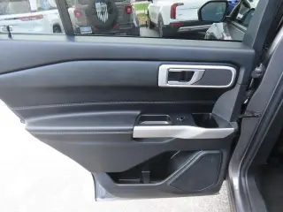 Ford Explorer 2022 XLT 4dr SUV