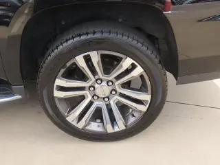 GMC Yukon XL 2017 4x4 Denali 4dr SUV