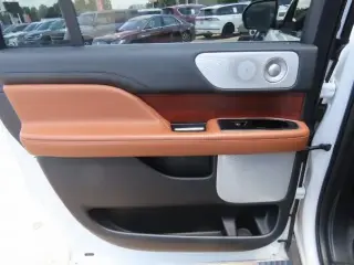 Lincoln Navigator L 2021 4x4 Reserve 4dr SUV